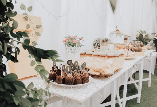  烟台开发区准四星餐厅对表招租